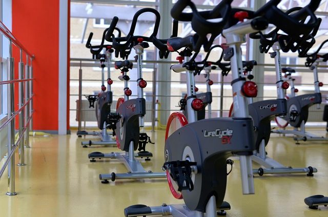 Nettoyage de salle de sport à Paris : Guide pour un espace sain et impeccable